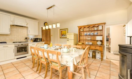 4 Bed in Warkworth 1