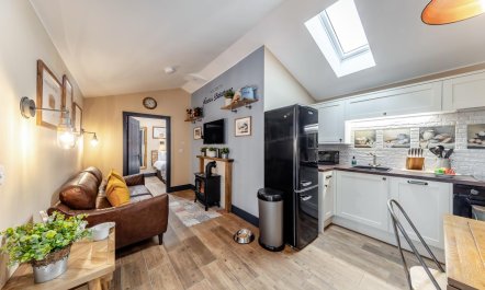 1 Bed in Rhossili 2