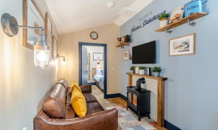 1 Bed in Rhossili 6