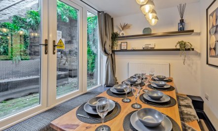 4 Bed in Brixham 2