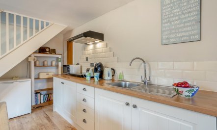 1 Bed in Saundersfoot 4