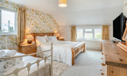 1 Bed in Saundersfoot 3