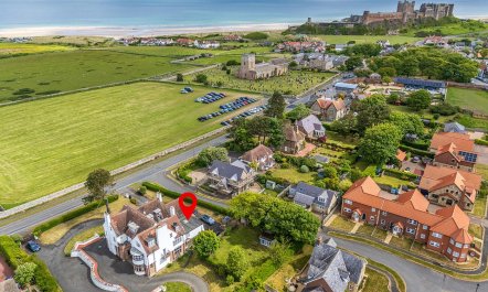 2 Bed in Bamburgh 1