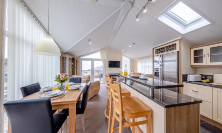 2 Bed in Tresaith 2