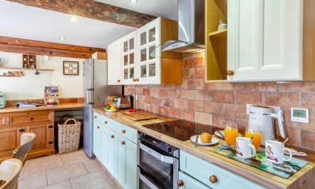 3 Bed in Criccieth 8