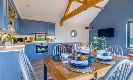 2 Bed in Elmley Lovett 5