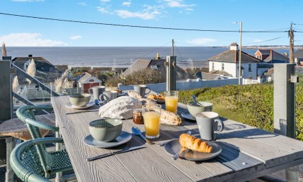 5 Bed in Ogmore-by-Sea 2