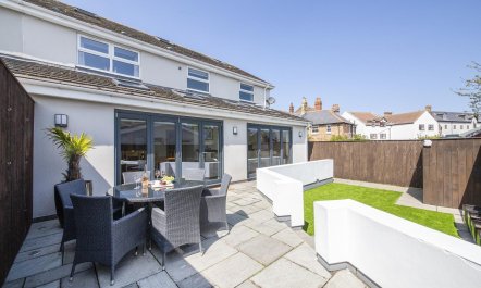 4 Bed in Bamburgh