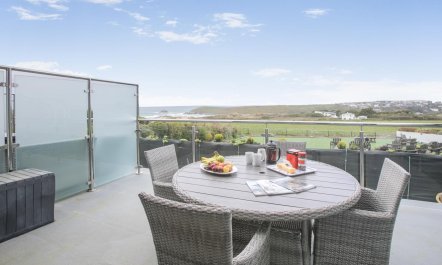 2 Bed in Crantock 3