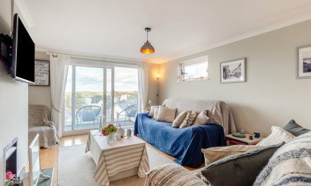4 Bed in Salcombe 3