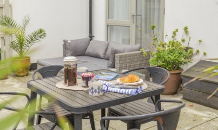 2 Bed in Fowey 8