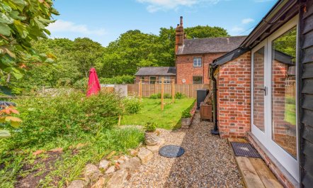 3 Bed in Edenbridge 2