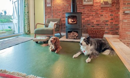 3 Bed in Edenbridge 2