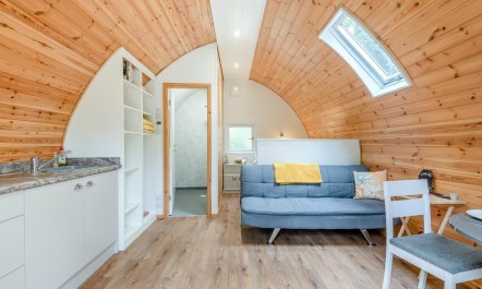 1 Bed in Saleby 4