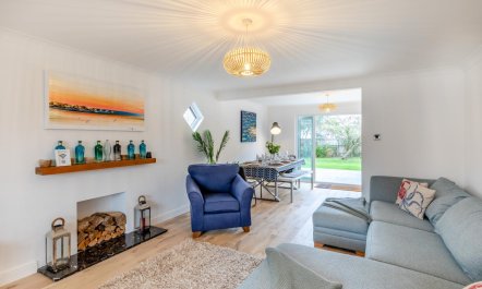 4 Bed in Freshwater 5
