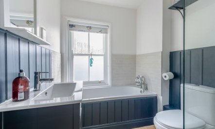 2 Bed in West Lulworth 3