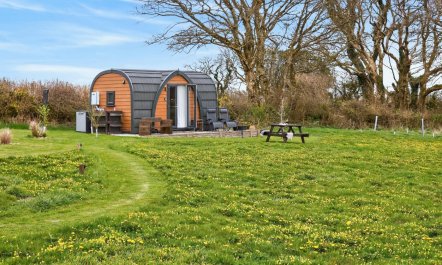 1 Bed in Laneast 2
