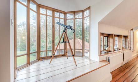 6 Bed in Englefield Green 8