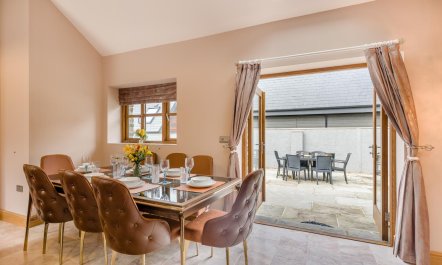 1 Bed in Mydroilyn 3