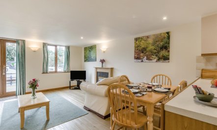 2 Bed in Smallburgh 6