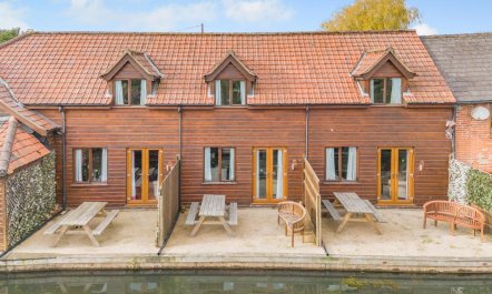 2 Bed in Smallburgh 1
