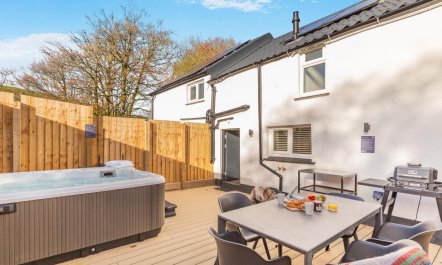 3 Bed in Looe