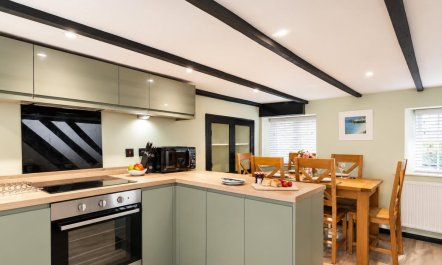 3 Bed in Looe 7