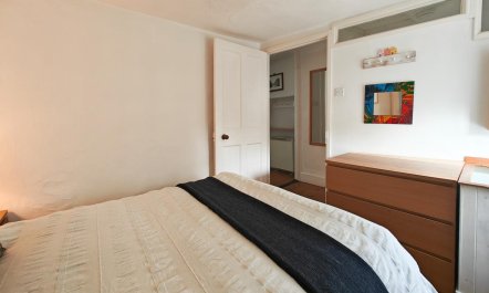 3 Bed in Eype 8