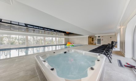 2 Bed in Mydroilyn 4