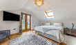 2 Bed in Mydroilyn 8