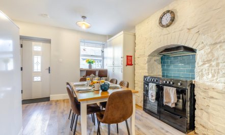 2 Bed in Stoney Middleton 4