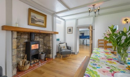 5 Bed in North Sunderland 6