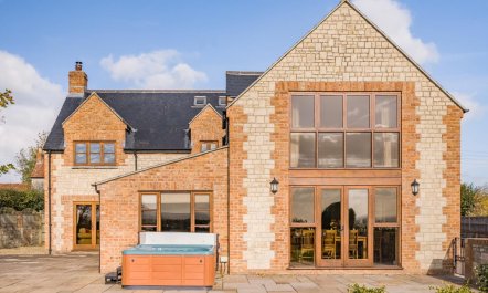 5 Bed in Langport 1
