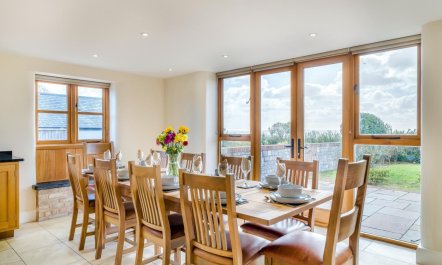 5 Bed in Langport 9