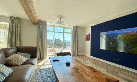 8 Bed in Biggin 5