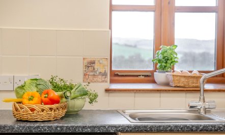3 Bed in Whitwell 6