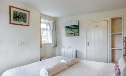 2 Bed in Whitwell 8