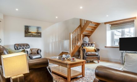 4 Bed in Whitwell 9