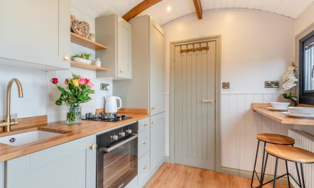 1 Bed in Hawton 6