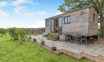 1 Bed in Hawton 1