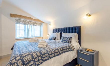 3 Bed in Moylegrove 5