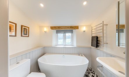 3 Bed in Moylegrove 4