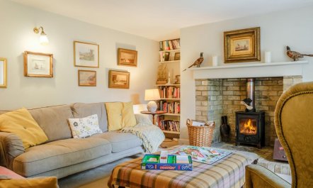 3 Bed in Calbourne 3