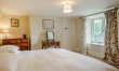 3 Bed in Calbourne 8