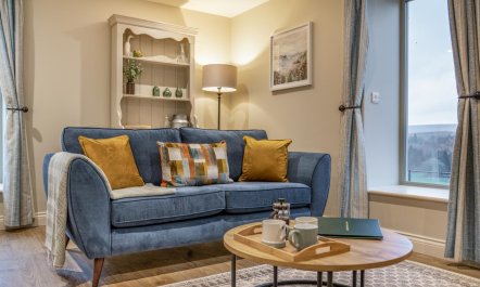 2 Bed in Castleton 4