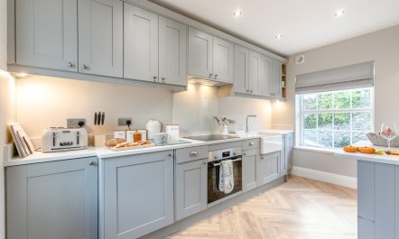 2 Bed in Northam 3