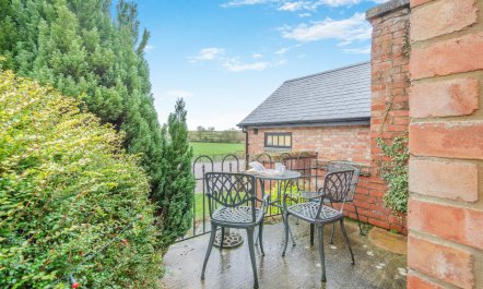 1 Bed in Stratford-upon-Avon 1