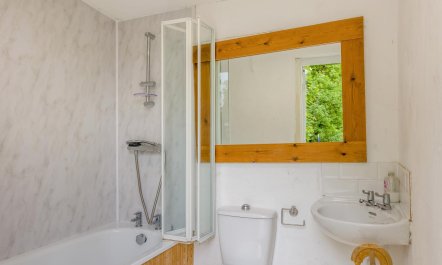 1 Bed in St. Florence 8