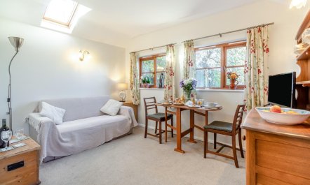 1 Bed in Great Waldingfield 3