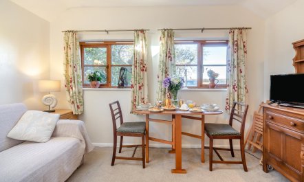 1 Bed in Great Waldingfield 5